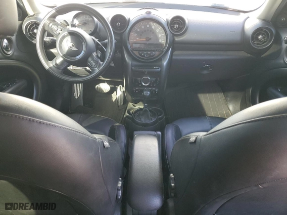 2016 MINI Cooper Countryman S with VIN WMWZC3C52GWT09061, listed as a Copart auction lot 41478915 with 133,461 mi miles and Clean Title. Bid and sale history available at carsss.com. Image 8.