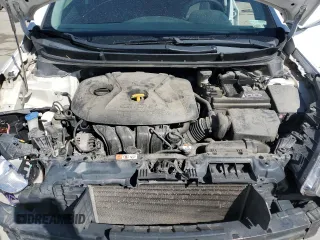 2017 Hyundai Elantra z VIN KMHD35LH7HU374225, wystawiony jako Copart lot #49252185 z przebiegiem 143 949 mil mil oraz Szkoda całkowita • Salvage title. Historia ofert i sprzedaży dostępna na DreamBid. Obrazek 13.