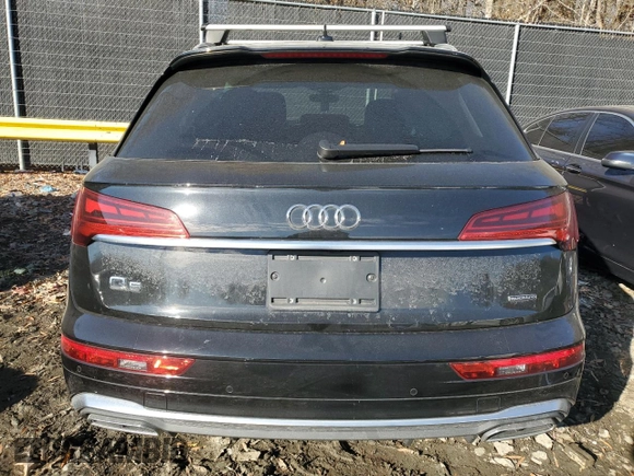 2022 Audi Q5 S line Premium with VIN WA1GAAFY4N2049173, listed as a Copart auction lot 83505184 with 0 mi miles and Salvage Title. Bid and sale history available at carsss.com. Image 6.