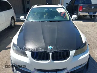 2011 BMW 3 Series 328i with VIN WBAPH7G51BNM55914, listed as a IAAI auction lot 41948442 with 130,732 mi miles. Bid and sale history available at carsss.com. Image 6.
