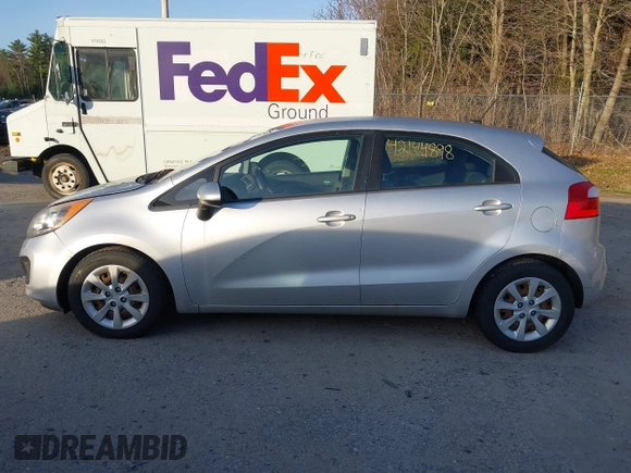 2013 Kia Rio LX with VIN KNADM5A32D6168492, listed as a IAAI auction lot 42144898 with 127,228 mi miles. Bid and sale history available at carsss.com. Image 12.