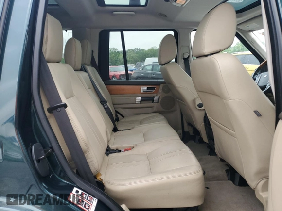 2015 Land Rover LR4 HSE with VIN SALAG2V67FA748667, listed as a Copart auction lot 54931885 with 141,641 mi miles and Salvage Title. Bid and sale history available at DreamBid. Image 11.