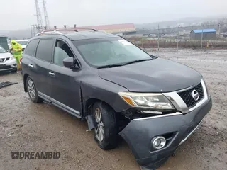 2014 Nissan Pathfinder SV with VIN 5N1AR2MM2EC607490, listed as a IAAI auction lot 42015773 with 139,905 mi miles. Bid and sale history available at carsss.com. Image 6.