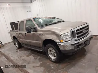 2002 Ford F-250 XL z VIN 1FTNW21F12EB82526, wystawiony jako IAAI lot #41937454 z przebiegiem 133 291 mil mil oraz . Historia ofert i sprzedaży dostępna na DreamBid. Obrazek 1.