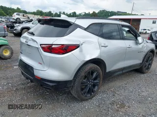 2020 Chevrolet Blazer RS с VIN 3GNKBERS5LS665291, выставлен на аукционе IAAI как лот 42709126 с пробегом 143 907 миль миль и . История ставок и продаж доступна на DreamBid. Изображение 4.