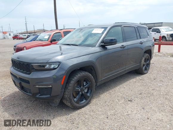 2023 Jeep Grand Cherokee Limited z VIN 1C4RJKBGXP8702638, wystawiony jako IAAI lot #42267224 z przebiegiem 26 372 mil mil oraz . Historia ofert i sprzedaży dostępna na DreamBid. Obrazek 17.