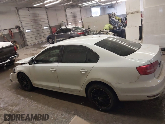 2015 Volkswagen Jetta S with VIN 3VW1K7AJ4FM280524, listed as a IAAI auction lot 41288382 with 136,582 mi miles and . Bid and sale history available at DreamBid. Image 14.
