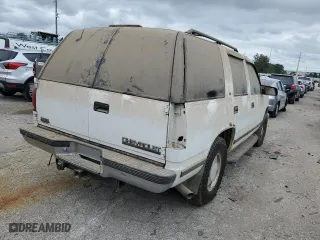1998 Chevrolet Tahoe with VIN 1GNEK13R0WJ302561, listed as a Copart auction lot 65861294 with 327,640 mi miles and Clean Title. Bid and sale history available at carsss.com. Image 3.