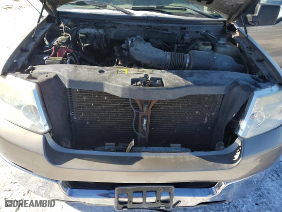 2004 Ford F-150 XLT with VIN 1FTRW12W24KC49195, listed as a Copart auction lot 45647495 with 188,829 mi miles and Salvage Title. Bid and sale history available at carsss.com. Image 12.