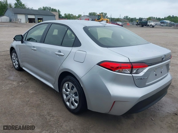 2024 Toyota Corolla Hybrid LE with VIN JTDBCMFE2R3044233, listed as a IAAI auction lot 40063454 with 6,855 mi miles. Bid and sale history available at carsss.com. Image 3.
