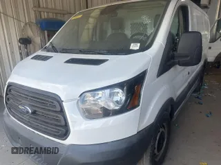 2016 Ford Transit Cargo с VIN 1FTYE1YM1GKB15531, выставлен на аукционе IAAI как лот 42786358 с пробегом 145 600 миль миль и . История ставок и продаж доступна на DreamBid. Изображение 30.