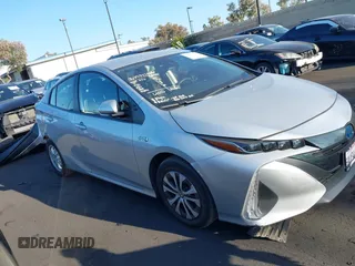 2022 Toyota Prius LE z VIN JTDKAMFP8N3211485, wystawiony jako IAAI lot #42515220 z przebiegiem 23 875 mil mil oraz . Historia ofert i sprzedaży dostępna na DreamBid. Obrazek 14.