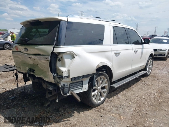 2019 Ford Expedition Max Platinum z VIN 1FMJK1MT1KEA88292, wystawiony jako IAAI lot #42203110 z przebiegiem 73 725 mil mil oraz . Historia ofert i sprzedaży dostępna na DreamBid. Obrazek 4.