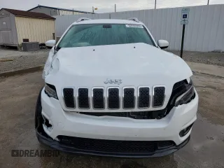 2019 Jeep Cherokee Latitude with VIN 1C4PJMCB9KD238151, listed as a Copart auction lot 50569995 with 121,833 mi miles and Salvage Title. Bid and sale history available at carsss.com. Image 5.