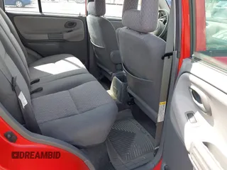 2003 Chevrolet Tracker z VIN 2CNBJ13C636944393, wystawiony jako IAAI lot #42280665 z przebiegiem 80 918 mil mil oraz . Historia ofert i sprzedaży dostępna na DreamBid. Obrazek 8.