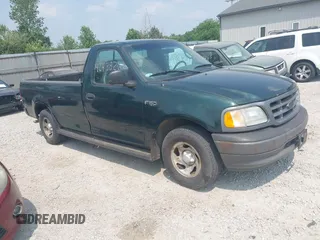 2002 Ford F-150 XL с VIN 1FTRF17202NA01318, выставлен на аукционе IAAI как лот 42438268 с пробегом 132 751 миль миль и . История ставок и продаж доступна на DreamBid. Изображение 1.