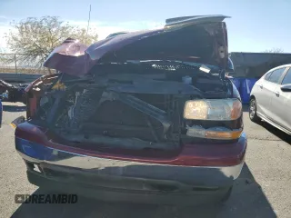 2005 GMC Yukon XL SLT with VIN 1GKFK16Z65J137644, listed as a Copart auction lot 45383055 with 122,665 mi miles and Salvage Title. Bid and sale history available at carsss.com. Image 5.