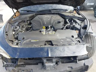 2019 Infiniti Q60 Luxe with VIN JN1EV7EL0KM291021, listed as a IAAI auction lot 41589716 with 59,235 mi miles and . Bid and sale history available at DreamBid. Image 10.