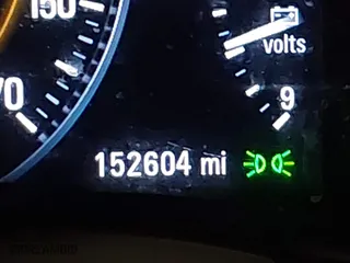 2014 Buick LaCrosse Premium I with VIN 1G4GE5G36EF269293, listed as a IAAI auction lot 41286915 with 152,604 mi miles. Bid and sale history available at carsss.com. Image 15.