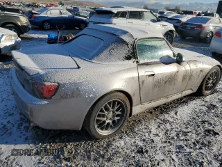 2000 Honda S2000 z VIN JHMAP114XYT005335, wystawiony jako Copart lot #44840025 z przebiegiem 128 845 mil mil oraz Czysty tytuł • Clean title. Historia ofert i sprzedaży dostępna na DreamBid. Obrazek 3.