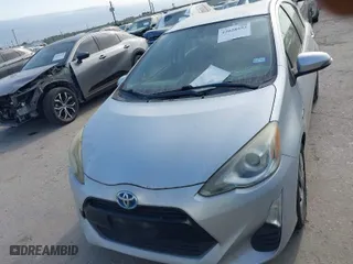 2016 Toyota Prius c One with VIN JTDKDTB35G1118796, listed as a IAAI auction lot 42028552 with 256,588 mi miles. Bid and sale history available at carsss.com. Image 6.