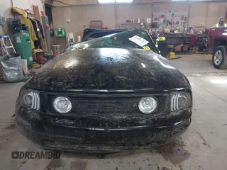 2005 Ford Mustang Deluxe with VIN 1ZVHT84N755243052, listed as a IAAI auction lot 41881137 with 109,366 mi miles and . Bid and sale history available at DreamBid. Image 12.