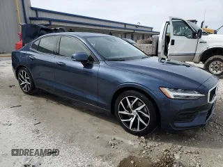 2020 Volvo S60 Momentum with VIN 7JR102FK4LG046842, listed as a Copart auction lot 49681585 with 42,047 mi miles and Salvage Title. Bid and sale history available at carsss.com. Image 4.
