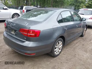 2015 Volkswagen Jetta SE z VIN 3VWD17AJ5FM285988, wystawiony jako IAAI lot #42675179 z przebiegiem 150 815 mil mil oraz . Historia ofert i sprzedaży dostępna na DreamBid. Obrazek 4.