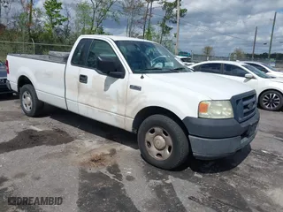 2005 Ford F-150 XL with VIN 1FTRF12265NB92660, listed as a IAAI auction lot 41854609 with 188,791 mi miles. Bid and sale history available at carsss.com. Image 1.
