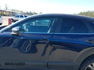 2020 Mazda CX-30 Select with VIN 3MVDMBCL4LM140110, listed as a IAAI auction lot 42194090 with 33,965 mi miles and . Bid and sale history available at DreamBid. Image 15.