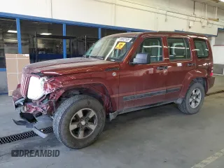 2008 Jeep Liberty Sport z VIN 1J8GN28K18W241486, wystawiony jako Copart lot #55832105 z przebiegiem 211 887 mil mil oraz Szkoda całkowita • Salvage title. Historia ofert i sprzedaży dostępna na DreamBid. Obrazek 1.