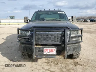 2005 GMC Sierra 2500HD SLT z VIN 1GTHK23205F964169, wystawiony jako Copart lot #42234625 z przebiegiem 304 832 mil mil oraz Szkoda całkowita • Salvage title. Historia ofert i sprzedaży dostępna na DreamBid. Obrazek 5.