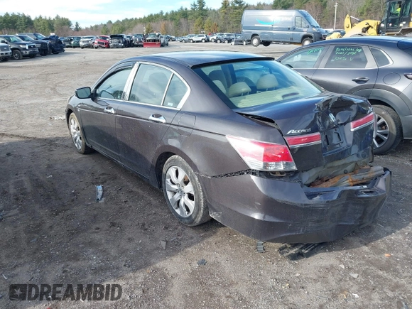 2011 Honda Accord LX z VIN 1HGCP2F33BA015323, wystawiony jako IAAI lot #41822386 z przebiegiem 154 916 mil mil oraz . Historia ofert i sprzedaży dostępna na DreamBid. Obrazek 3.