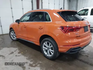 2023 Audi Q3 S line Premium z VIN WA1DECF3XP1112714, wystawiony jako IAAI lot #41918405 z przebiegiem 30 969 mil mil oraz . Historia ofert i sprzedaży dostępna na DreamBid. Obrazek 3.
