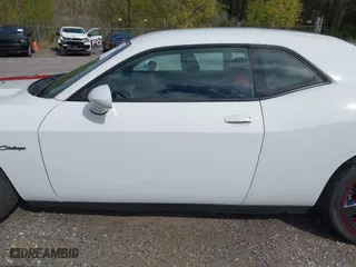 2013 Dodge Challenger SXT with VIN 2C3CDYAG9DH734248, listed as a IAAI auction lot 41837944 with 113,142 mi miles. Bid and sale history available at carsss.com. Image 15.