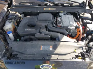 2018 Ford Fusion Hybrid S with VIN 3FA6P0UU4JR101262, listed as a IAAI auction lot 41808442 with 67,537 mi miles. Bid and sale history available at carsss.com. Image 10.