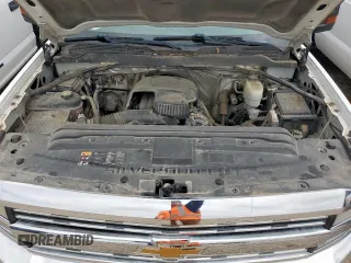 2015 Chevrolet Silverado 3500HD Work Truck z VIN 1GB4CYCG8FF574954, wystawiony jako Copart lot #58710575 z przebiegiem 203 905 mil mil oraz Czysty tytuł • Clean title. Historia ofert i sprzedaży dostępna na DreamBid. Obrazek 11.