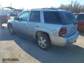 2008 Chevrolet TrailBlazer LT w/1LT with VIN 1GNDS13S782243312, listed as a IAAI auction lot 41426361 with 205,423 mi miles. Bid and sale history available at carsss.com. Image 3.