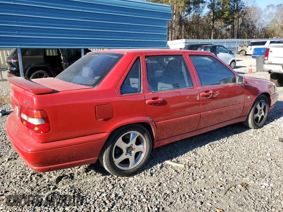 1999 Volvo S70 z VIN YV1LS53D4X1591564, wystawiony jako Copart lot #85582714 z przebiegiem 216 866 mil mil oraz Szkoda całkowita • Salvage title. Historia ofert i sprzedaży dostępna na DreamBid. Obrazek 3.