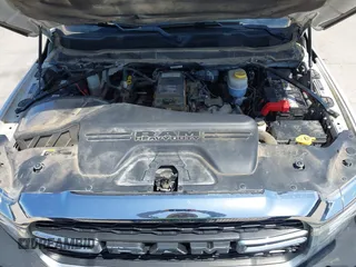 2019 Ram 2500 Tradesman with VIN 3C6UR5HLXKG621237, listed as a IAAI auction lot 42499165 with 79,899 mi miles and . Bid and sale history available at DreamBid. Image 10.