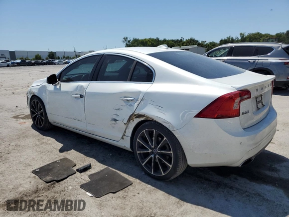 2016 Volvo S60 T5 Drive-E Premier z VIN YV126MFK4G2407948, wystawiony jako Copart lot #53395205 z przebiegiem 89 466 mil mil oraz Szkoda całkowita • Salvage title. Historia ofert i sprzedaży dostępna na DreamBid. Obrazek 2.