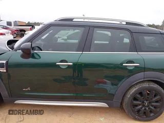 2019 MINI Countryman Cooper S z VIN WMZYT5C57K3G91854, wystawiony jako IAAI lot #41394154 z przebiegiem 68 629 mil mil oraz . Historia ofert i sprzedaży dostępna na DreamBid. Obrazek 14.