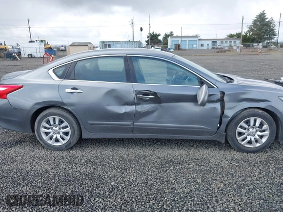 2017 Nissan Altima SR z VIN 1N4AL3AP0HN313305, wystawiony jako IAAI lot #41807901 z przebiegiem 109 558 mil mil oraz . Historia ofert i sprzedaży dostępna na DreamBid. Obrazek 6.