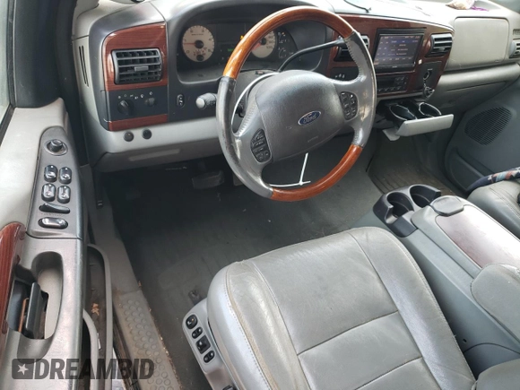 2007 Ford F-350 XL с VIN 1FTSW31P57EA09827, выставлен на аукционе Copart как лот 59171795 с пробегом 308 606 миль миль и Чистый • Clean title. История ставок и продаж доступна на DreamBid. Изображение 8.