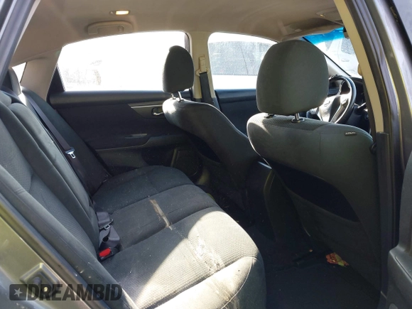 2015 Nissan Altima SV z VIN 1N4AL3AP8FC112860, wystawiony jako IAAI lot #42083386 z przebiegiem 123 672 mil mil oraz . Historia ofert i sprzedaży dostępna na DreamBid. Obrazek 8.