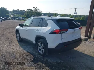 2019 Toyota RAV4 XLE with VIN JTMP1RFV0KD020442, listed as a IAAI auction lot 40108049 with 70,916 mi miles and . Bid and sale history available at DreamBid. Image 3.
