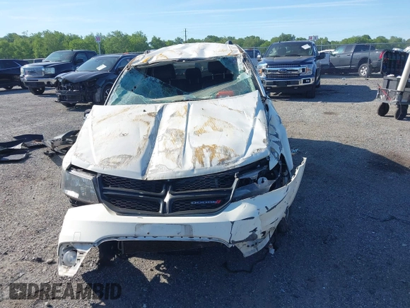 2015 Dodge Journey Crossroad z VIN 3C4PDCGG8FT567835, wystawiony jako IAAI lot #42290535 z przebiegiem 151 191 mil mil oraz . Historia ofert i sprzedaży dostępna na DreamBid. Obrazek 13.