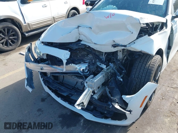 2018 BMW 3 Series 320i xDrive with VIN WBA8A3C59JA505164, listed as a IAAI auction lot 41959756 with 63,395 mi miles and . Bid and sale history available at DreamBid. Image 6.