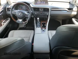 2016 Lexus RX 350 z VIN 2T2BZMCAXGC016678, wystawiony jako Copart lot #61444695 z przebiegiem 63 797 mil mil oraz Szkoda całkowita • Salvage title. Historia ofert i sprzedaży dostępna na DreamBid. Obrazek 8.
