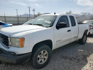 2009 GMC Sierra 1500 SLE with VIN 1GTEK29J09Z293303, listed as a Copart auction lot 52031785 with 186,328 mi miles and Salvage Title. Bid and sale history available at carsss.com. Image 1.